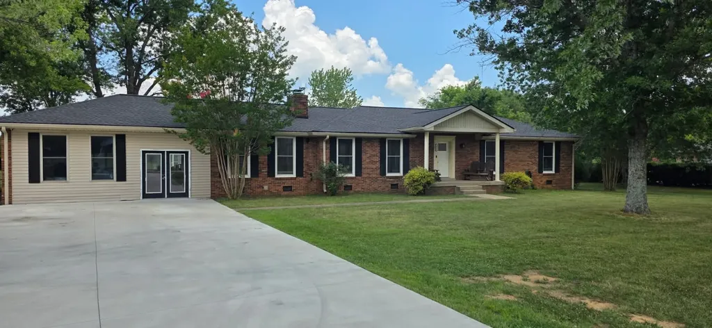 1419 Alhambra Drive Lebanon TN 37087