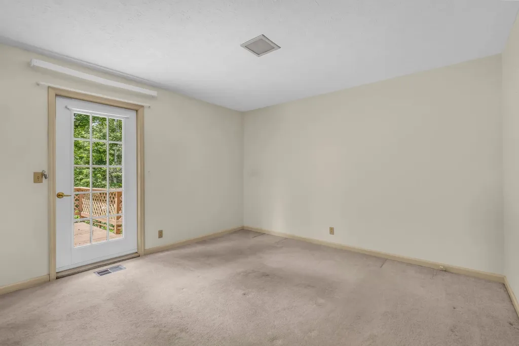 1106 Dogwood Lane White House TN 37188