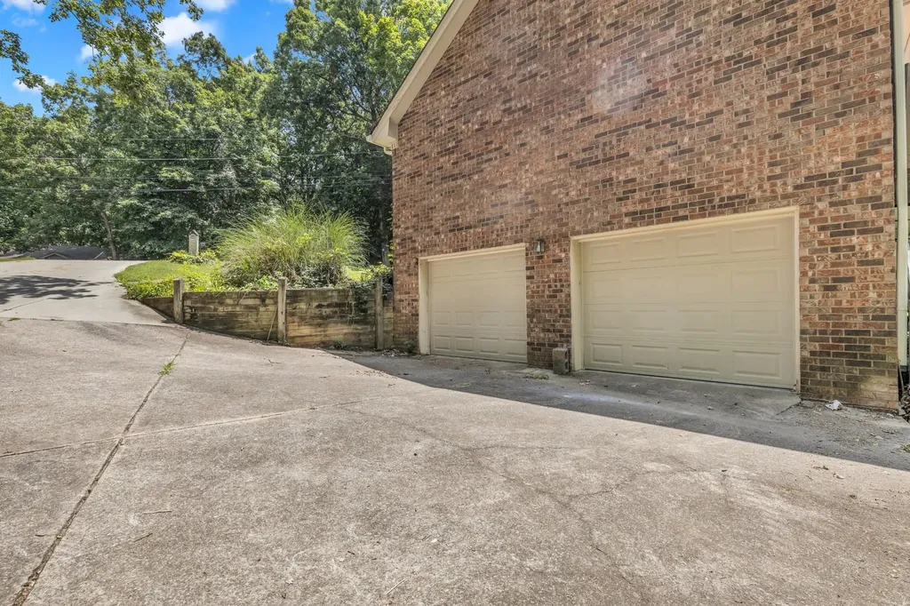 1106 Dogwood Lane White House TN 37188