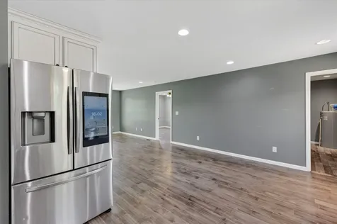 171 High Point Road Erin TN 37061