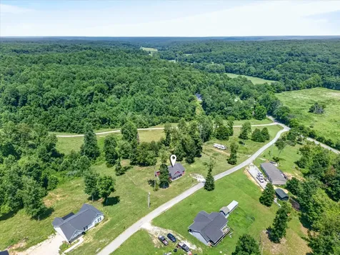 171 High Point Road Erin TN 37061