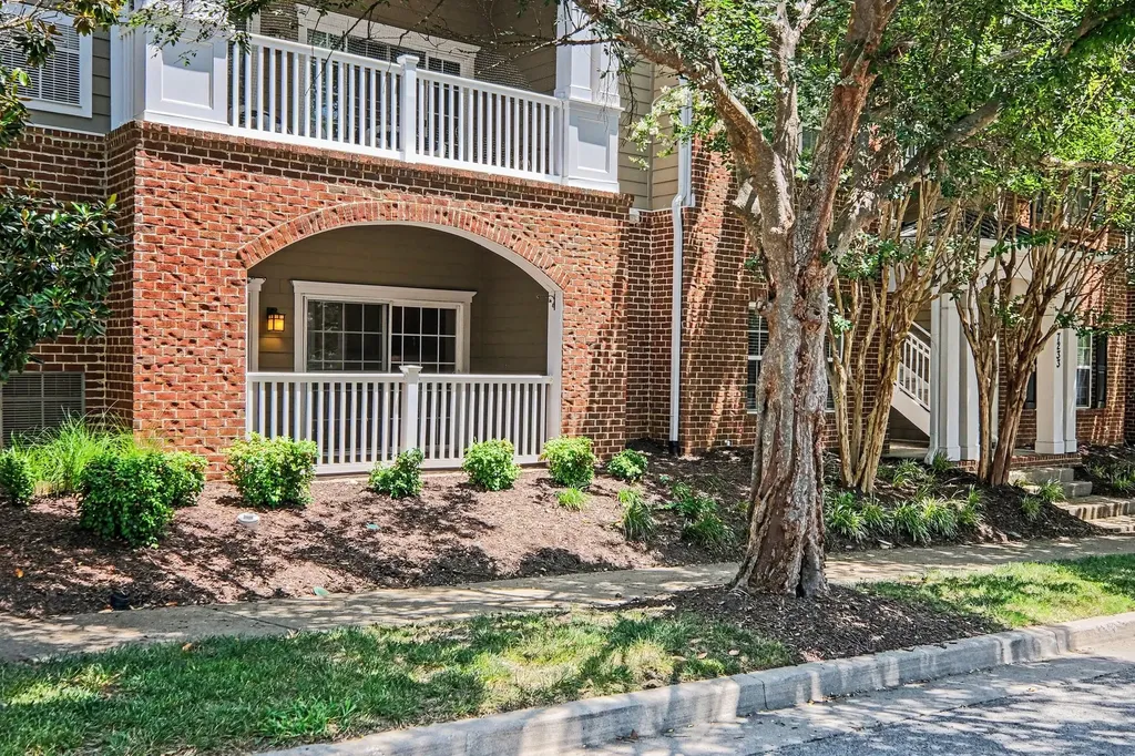 7233 Althorp Way Nashville TN 37211