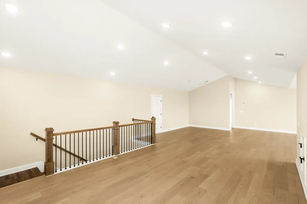 1935 Harmony Road Spring Hill TN 37174