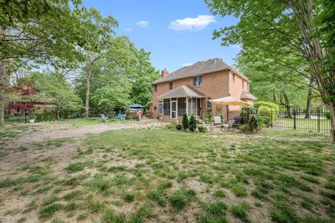 109 Albemarle Drive Tullahoma TN 37388