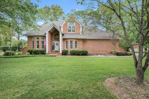 109 Albemarle Drive Tullahoma TN 37388