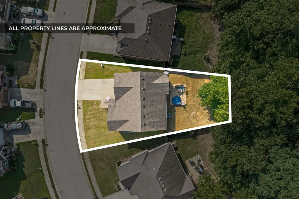 627 Hidden Valley Drive Clarksville TN 37040