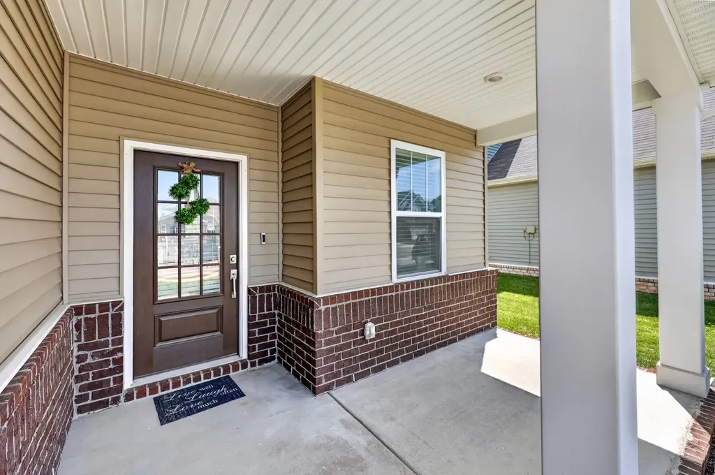 221 Casper Drive Spring Hill TN 37174