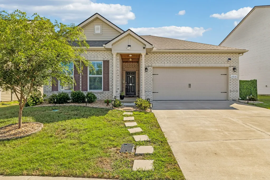 2016 Lindsey Way Lebanon TN 37087