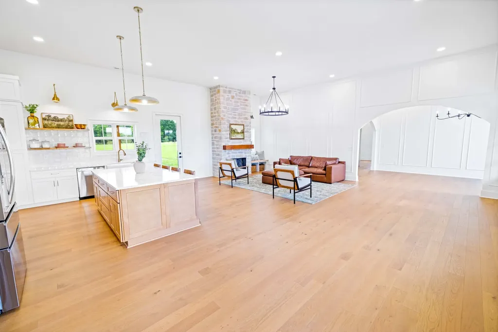 7838 Woodfin Road Christiana TN 37037