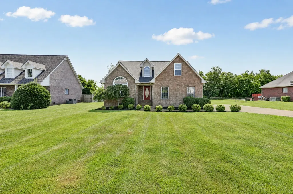 106 Emma Drive Portland TN 37148