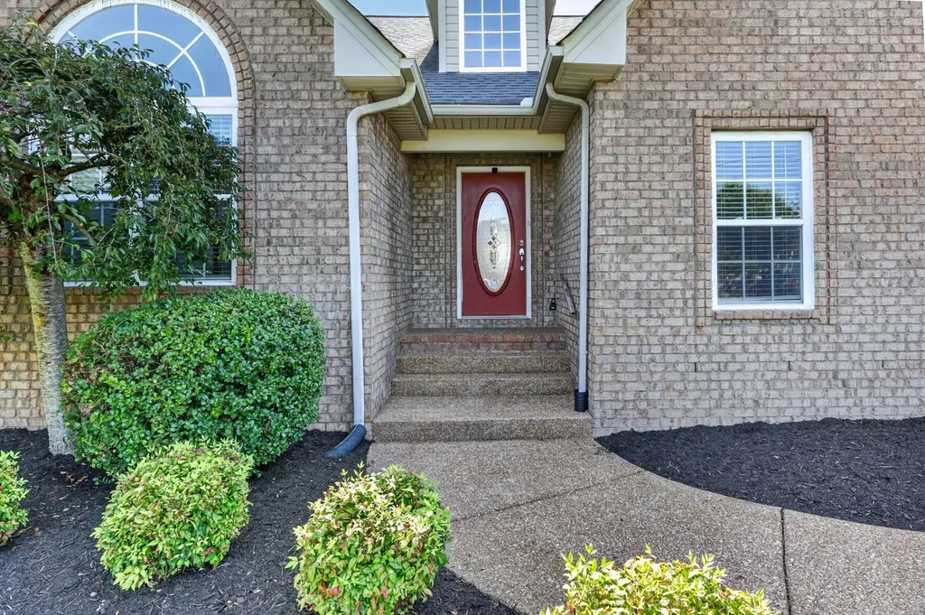 106 Emma Drive Portland TN 37148