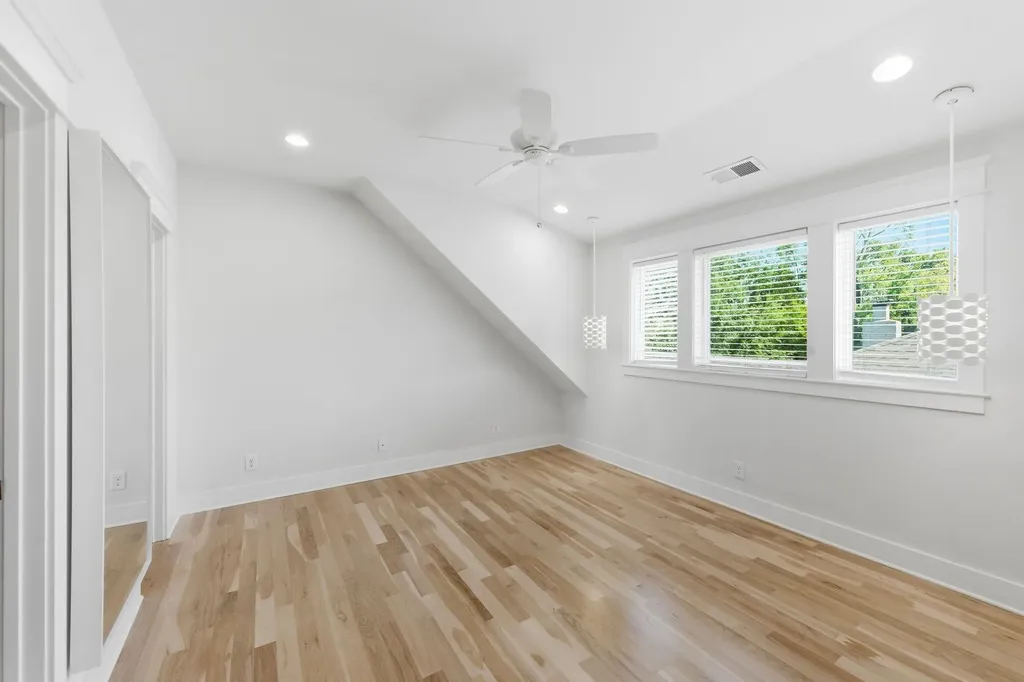 2801 27th Ave, S Nashville TN 37212