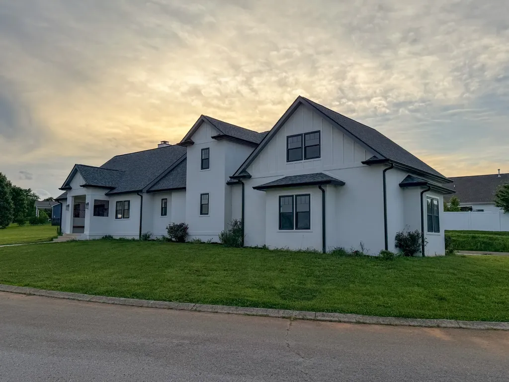 100 Waycross Drive Shelbyville TN 37160
