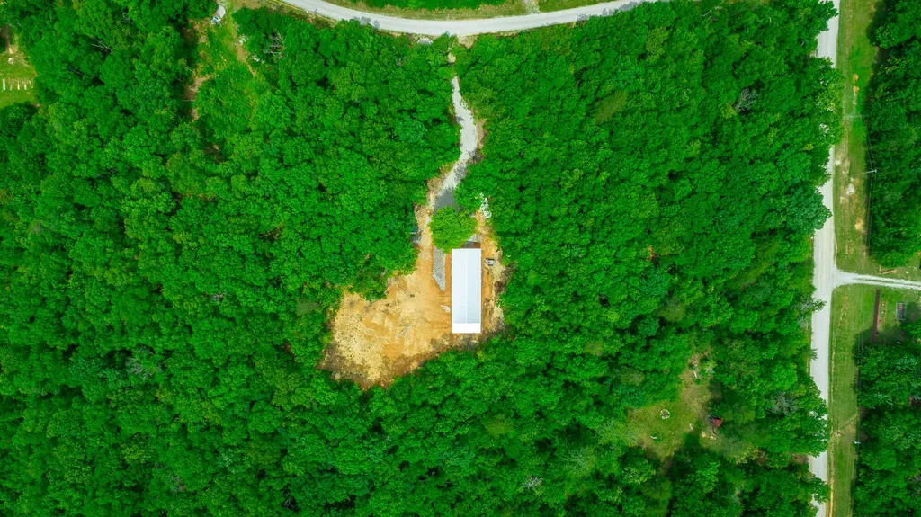 87 Apple Road Pikeville TN 37367