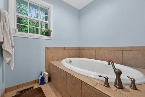 129 Meredith Lane Winchester TN 37398