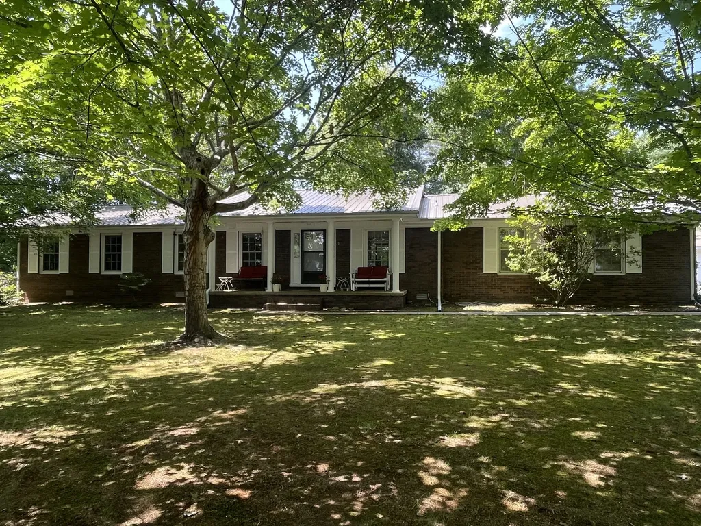 23 Woods Edge Road Winchester TN 37398