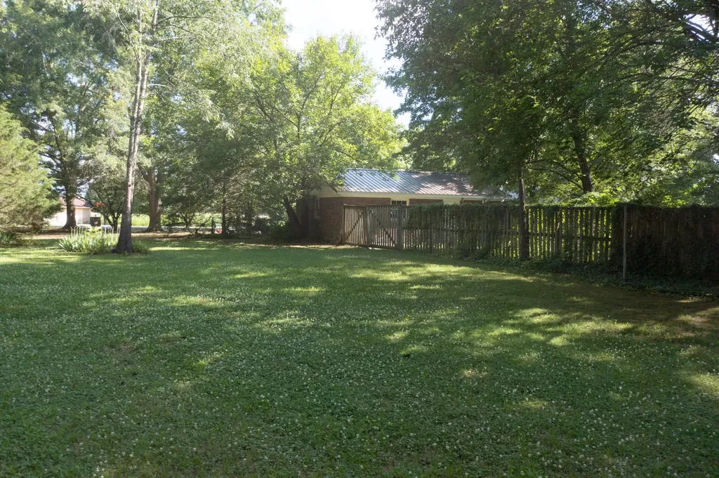 23 Woods Edge Road Winchester TN 37398