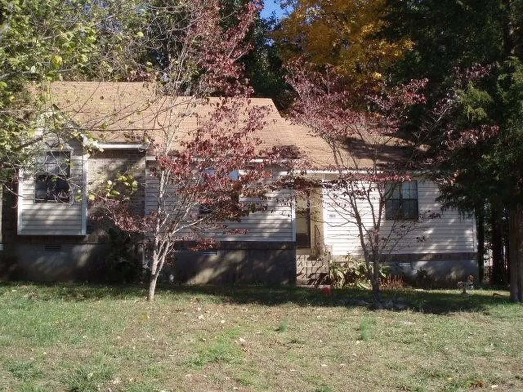5163 Hunters Point Lane Hermitage TN 37076