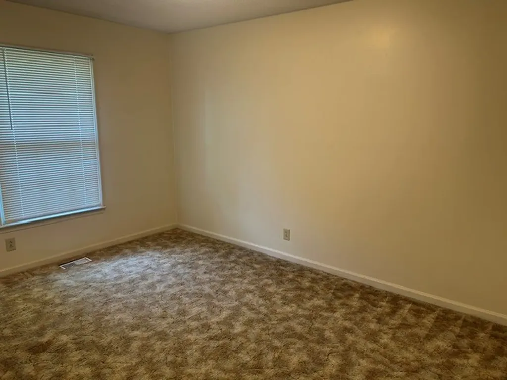 111 Cunningham Place Clarksville TN 37042