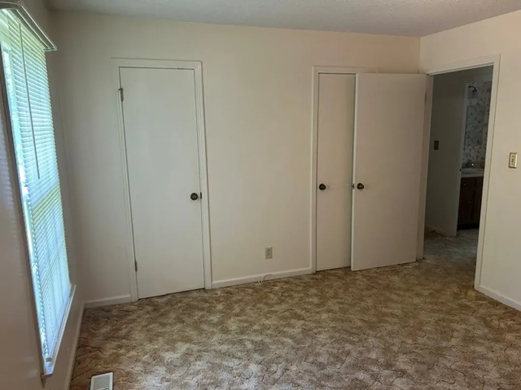 111 Cunningham Place Clarksville TN 37042