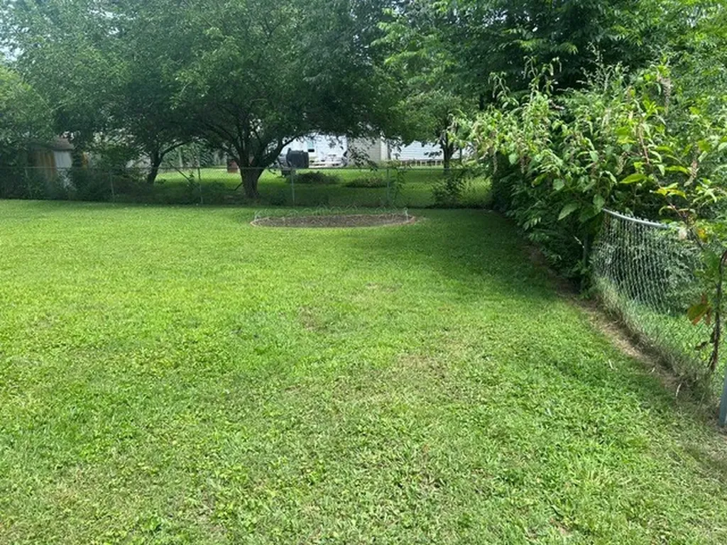 111 Cunningham Place Clarksville TN 37042