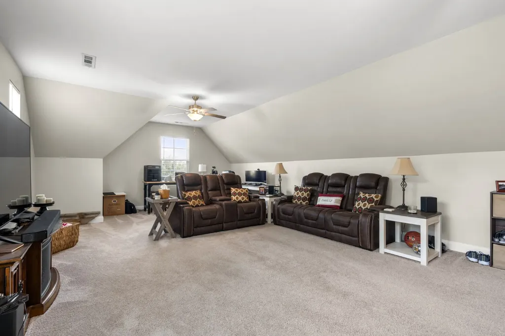 7401 Swindon Boulevard Fairview TN 37062