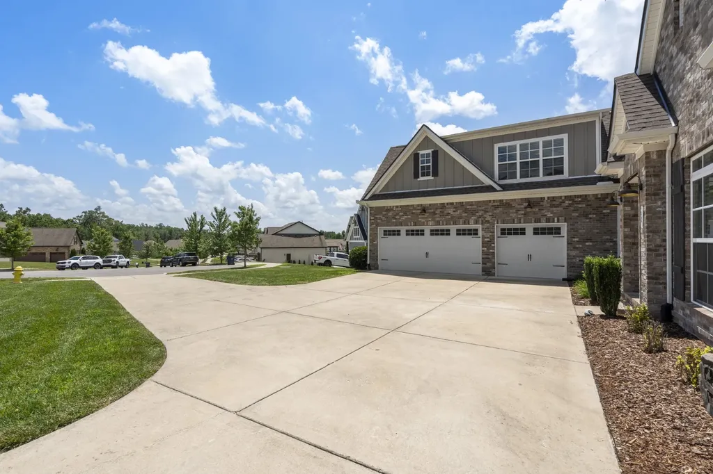 7401 Swindon Boulevard Fairview TN 37062