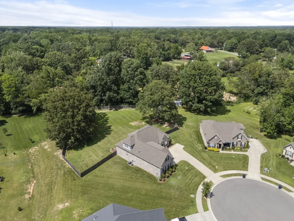 7401 Swindon Boulevard Fairview TN 37062