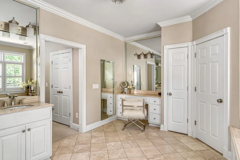 704 Millstone Lane Nashville TN 37205