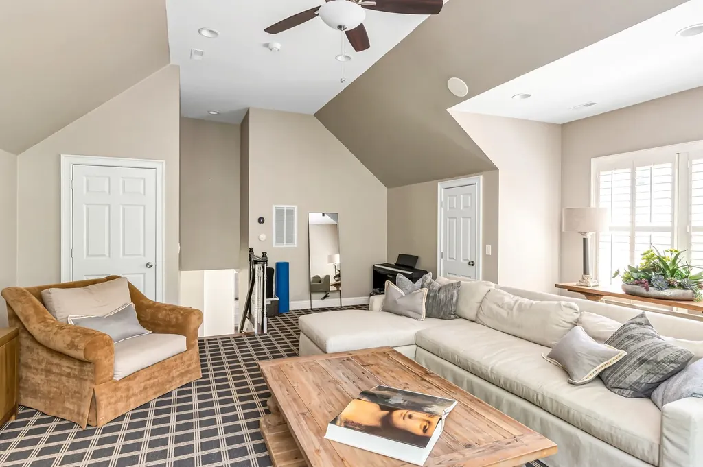 704 Millstone Lane Nashville TN 37205