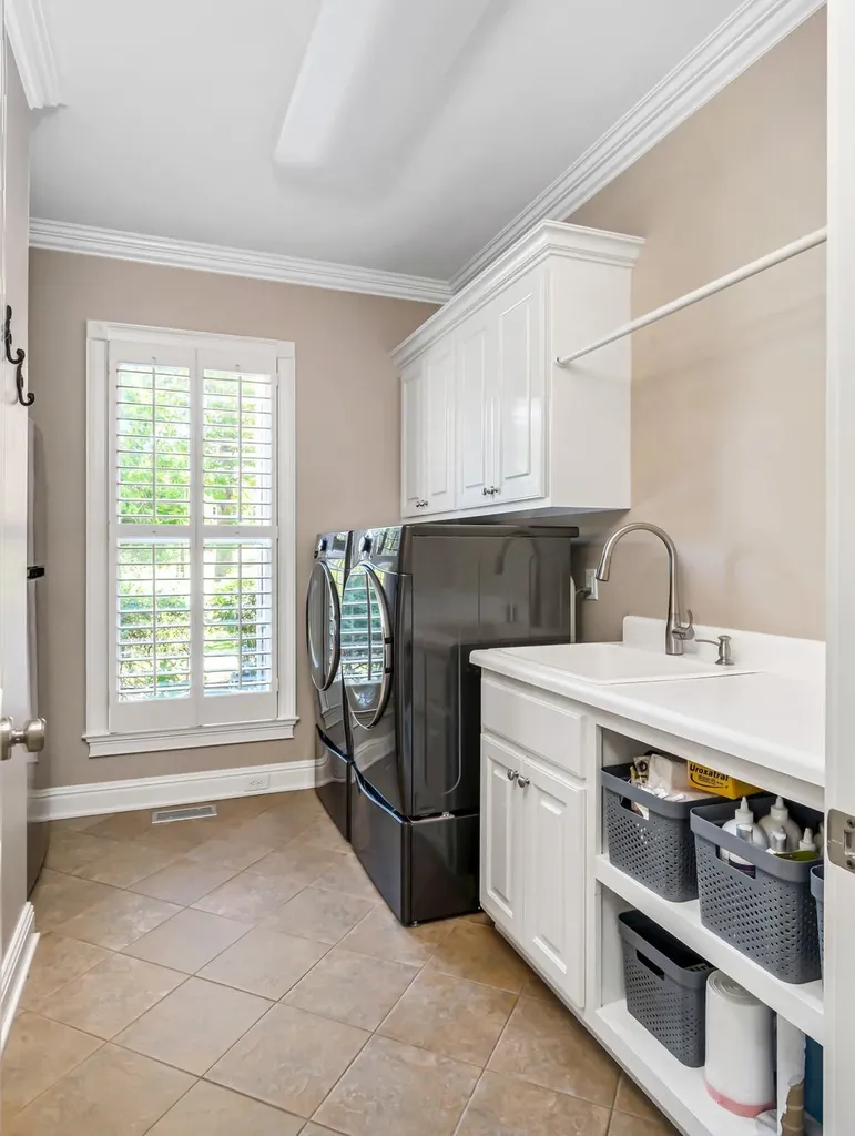 704 Millstone Lane Nashville TN 37205