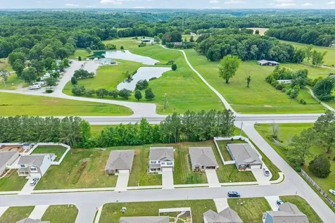 176 Nunally Drive Baxter TN 38544