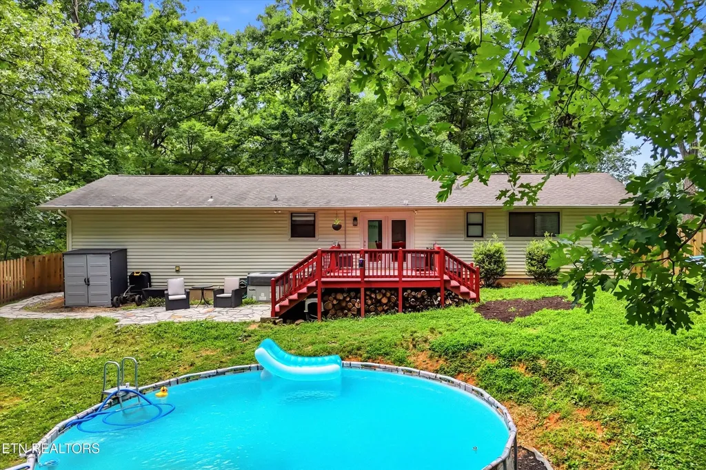 1516 Scottsdale Drive Knoxville TN 37922
