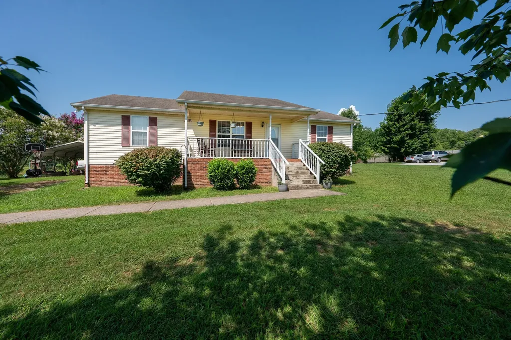 1922 Belotes Ferry Road Lebanon TN 37087