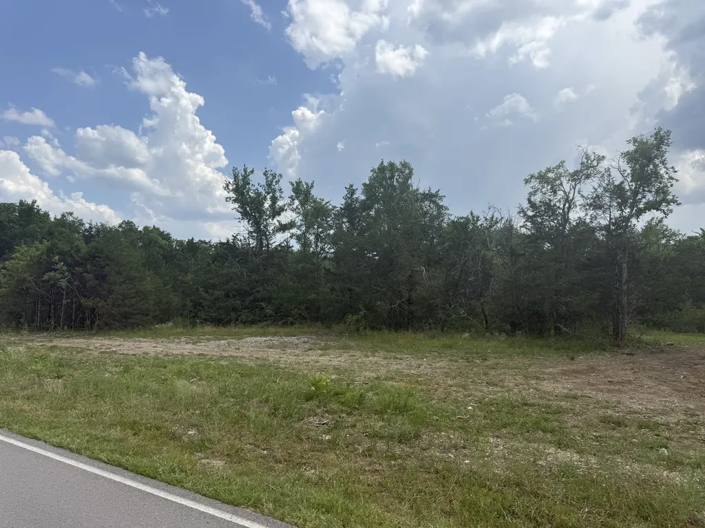 13 Vesta Road Lebanon TN 37090