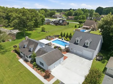 188 Red Oak Drive Manchester TN 37355