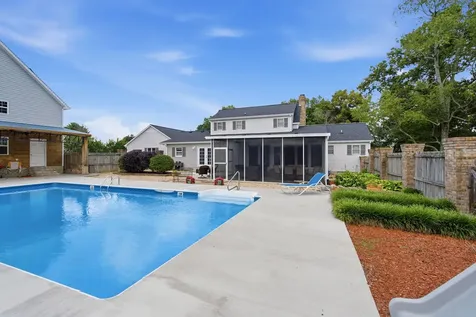 188 Red Oak Drive Manchester TN 37355