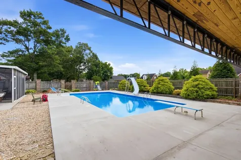 188 Red Oak Drive Manchester TN 37355