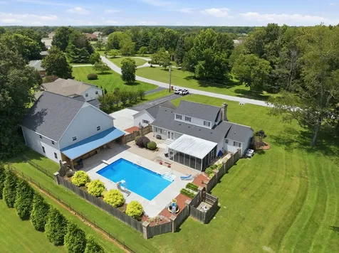 188 Red Oak Drive Manchester TN 37355