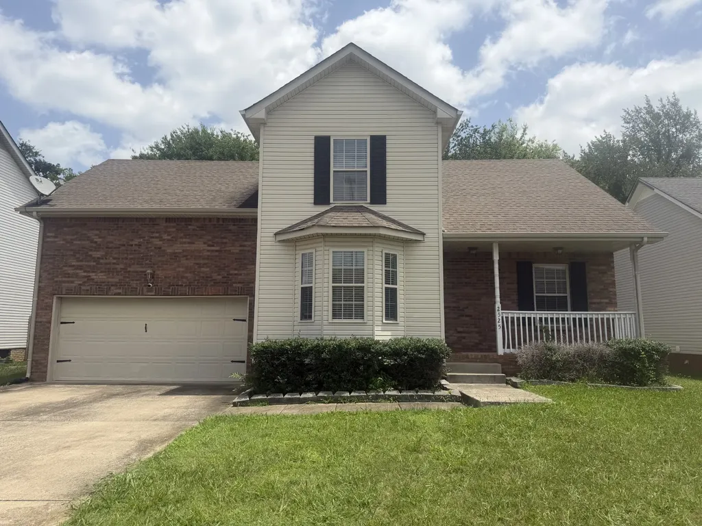 2525 Centerstone Circle Clarksville TN 37040
