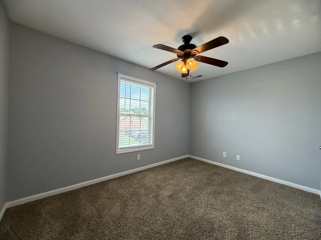 2525 Centerstone Circle Clarksville TN 37040