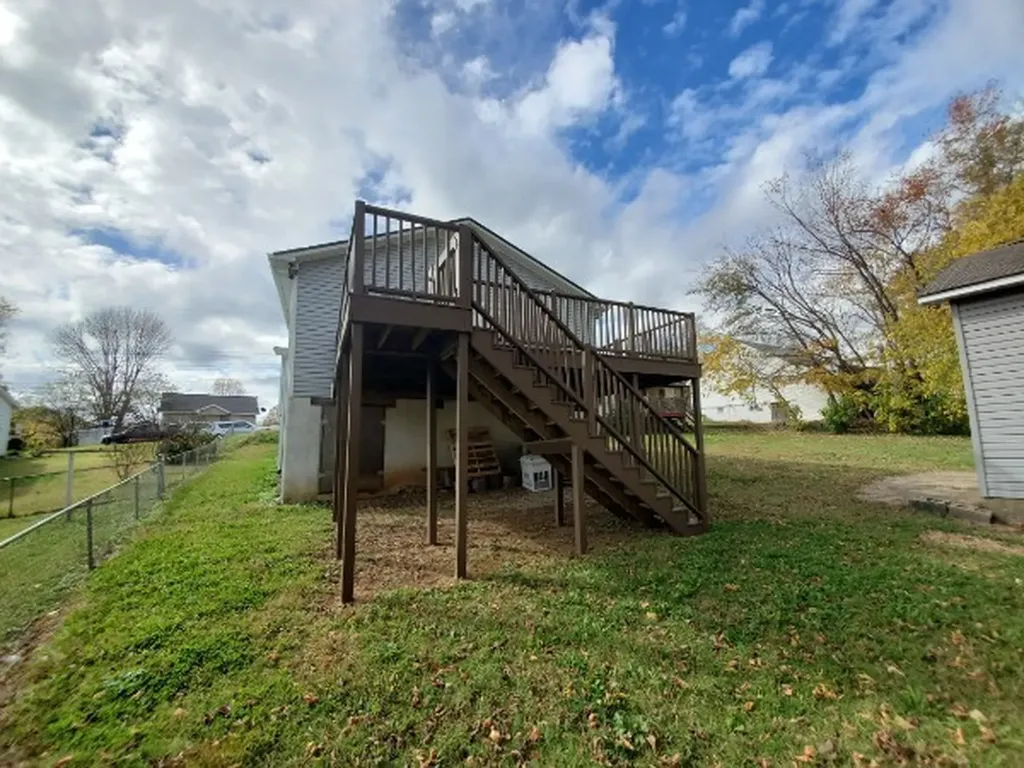 329 E 18th Street Columbia TN 38401
