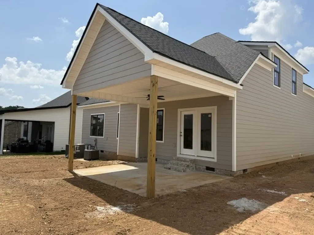 463 Spiderwort Drive Clarksville TN 37043