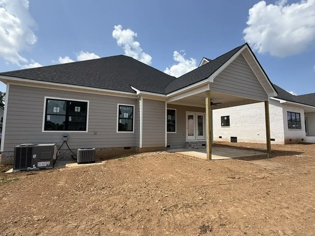 463 Spiderwort Drive Clarksville TN 37043