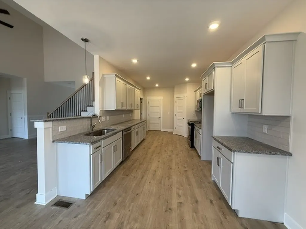 463 Spiderwort Drive Clarksville TN 37043