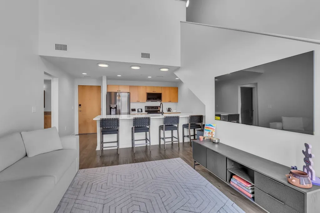 1101 18th Ave, S Nashville TN 37212