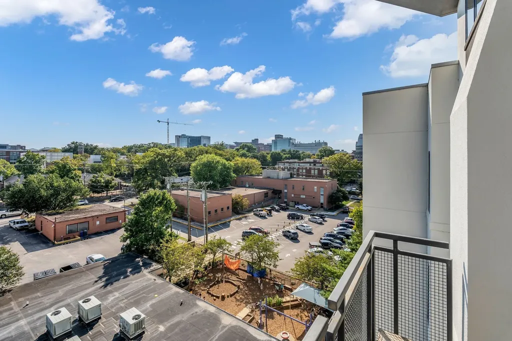 1101 18th Ave, S Nashville TN 37212