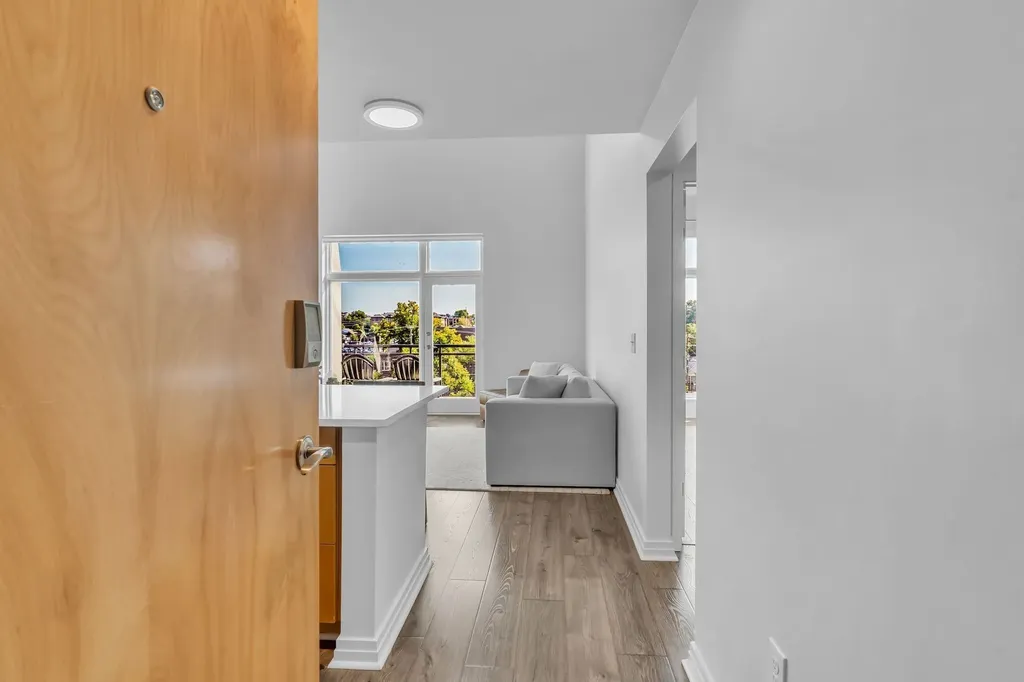 1101 18th Ave, S Nashville TN 37212
