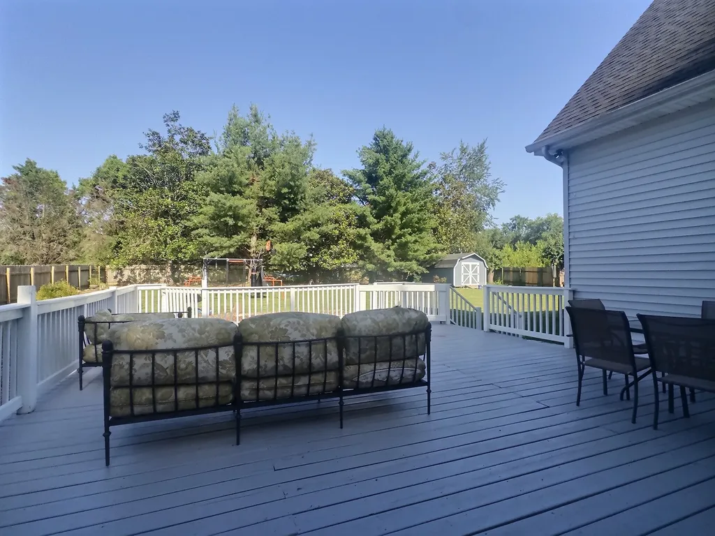 115 Spicer Court White House TN 37188