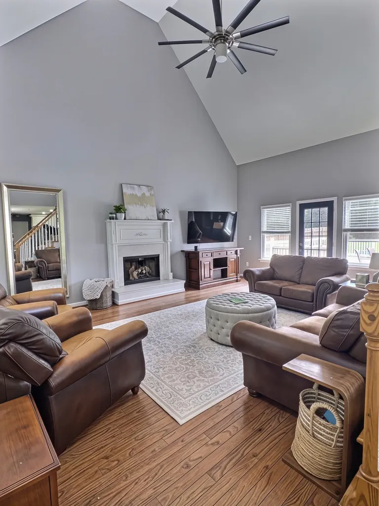 115 Spicer Court White House TN 37188